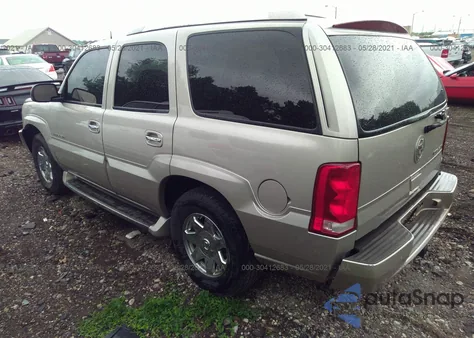 2004 Cadillac Escalade Standard z USA, uszkodzony, nr VIN 1GYEK63N14R242818